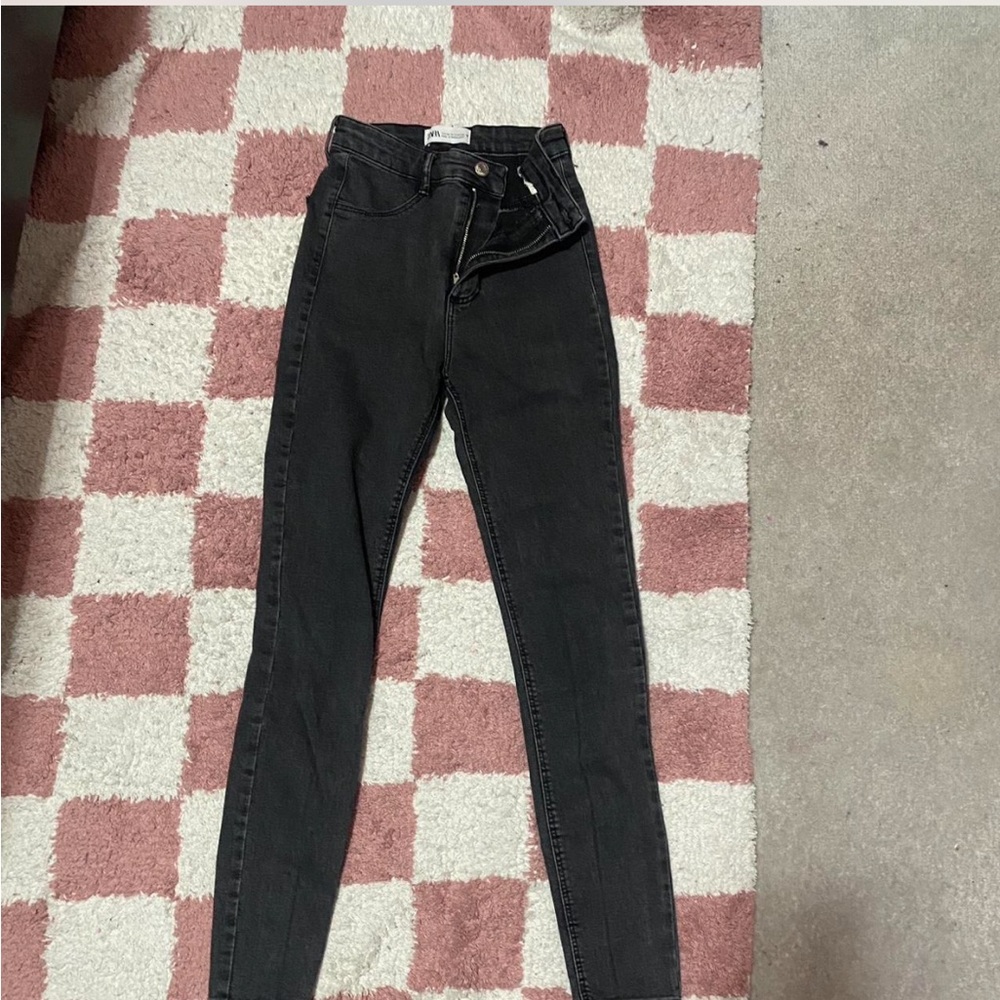 Zara Black High Rise Jeans Classic Style